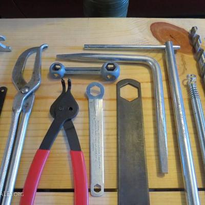 Assorted Tools
