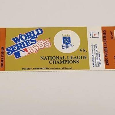 1985 World Series Original Kansas City Royals Authentic Ticket Game 7 Third Base 

Turf