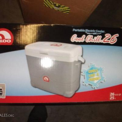 Igloo Cool Chill Cooler (26-Quart