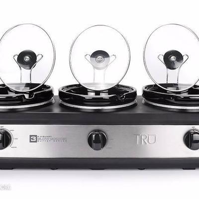 TRU Triple Buffet Server with 3 2-1/2-Quart Oval Removable Inserts