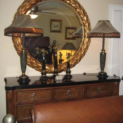THOMASVILLE HEMINGWAY BEDROOM SUITE COMPLETE WITH DRESSERS AND NIGHT TABLES