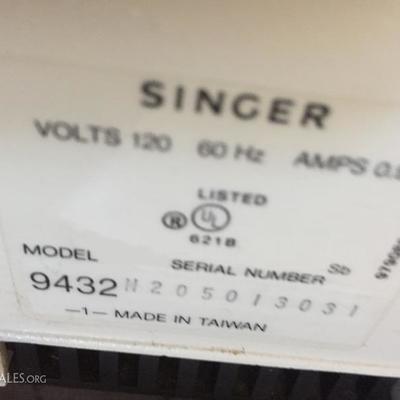 Label on Singer Sewing Machine 9432