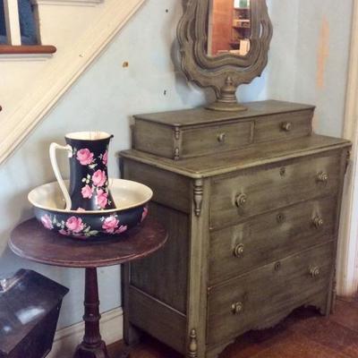 Vintage Shabby Chic Dresser & Mirror