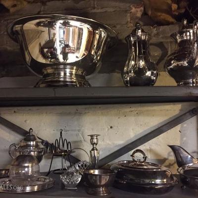 Assorted Silverplate.