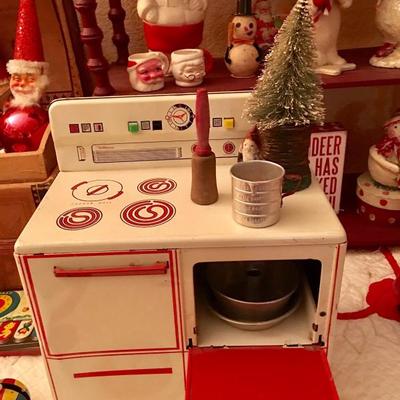 Vintage Toy Oven