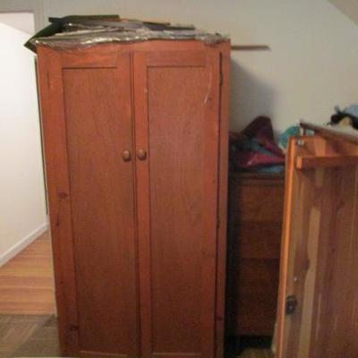 CEDAR CLOSETS