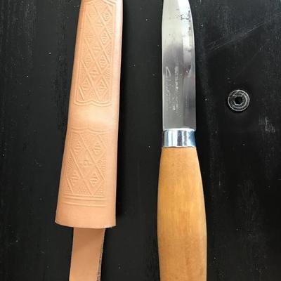 Morakniv knife and leather sheath. Estate sale price: $10