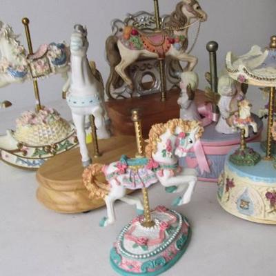 6 music boxes with carousel horses