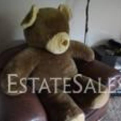 HUGE Stuffed Teddybear