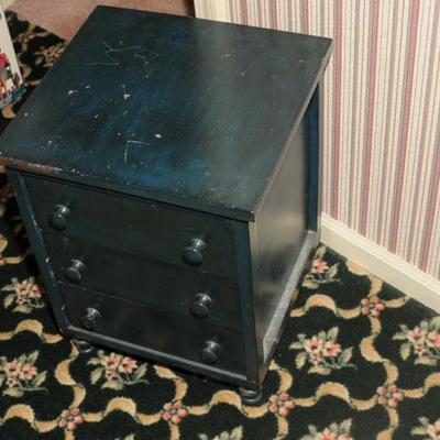 PAINTED SMALL CHEST