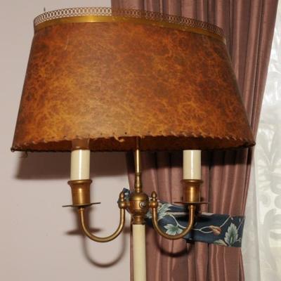 NICE FLOOR LAMP