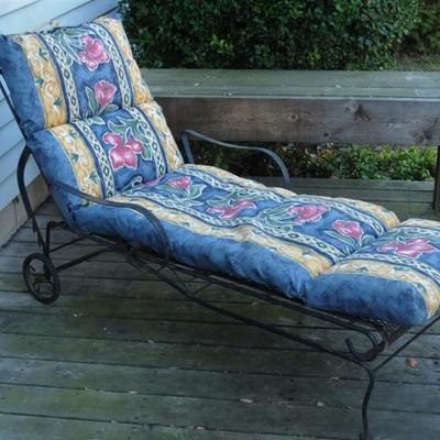 PATIO SET LOUNGE CHAIR
