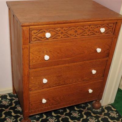 ORNATE ANTIQUE DRESSER