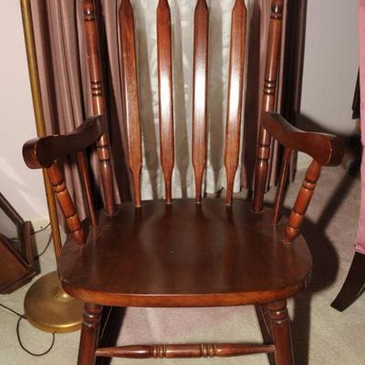 ANTIQUE STYLE ROCKER