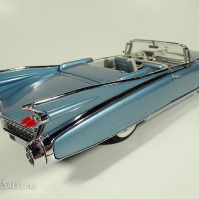 LARGE COLLECTION OVER 100 DIE CAST METAL CARS WITH ORIGINAL BOXES FROM A LIFELONG COLLECTOR! MOST ARE OVER 8 INCHES LONG!