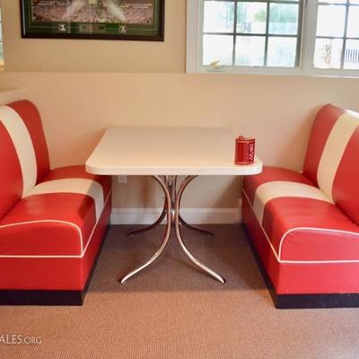 Diner booth