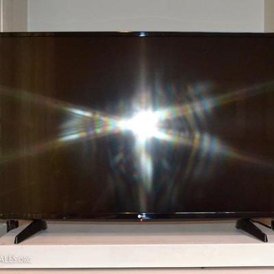 42" LG TV