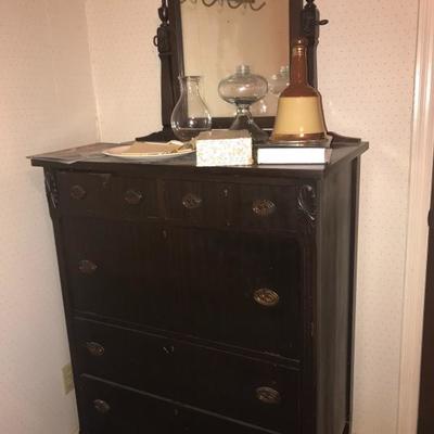 ANTIQUE CHEST OF DRAWERS WITH BUILT IN SECRETARY DESK