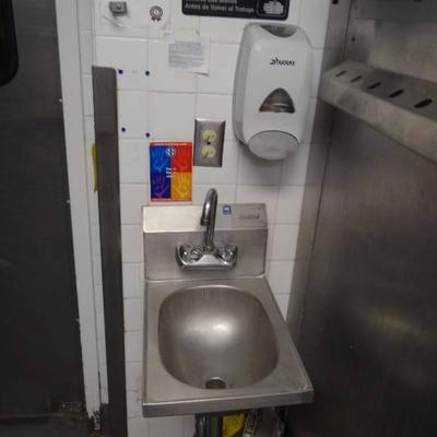 Fully Stainless Handwashing Station