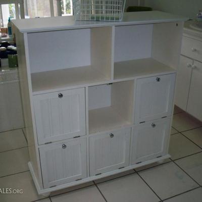 White 8 cubby cabinet