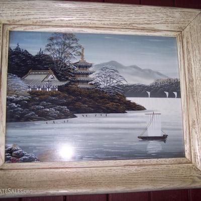 SIG. WITH ARTIST BLIND STAMP -- A VINTAGE, FINE QUALITY CHINESE REVERSE ON GLASS PAINTING -- SEASCAPE IN ORIGINAL STAINED WHITE OAK...