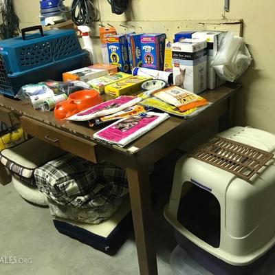 Pet Supplies