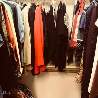 Great Selection of Ladyâ€™s Garments (including  plus sizes)  from 4.â€” to 9.â€”