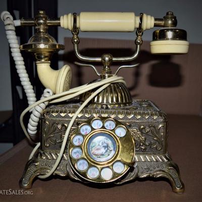 Retro Dial - Telephone
