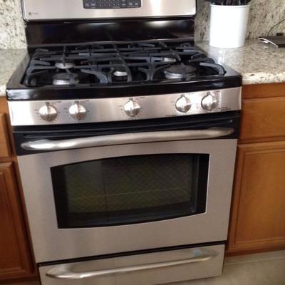 GE Stove 30 x 37 $15