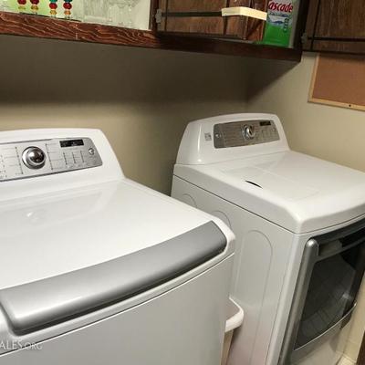 Ex-Large Kenmore Elite Washer Dryer