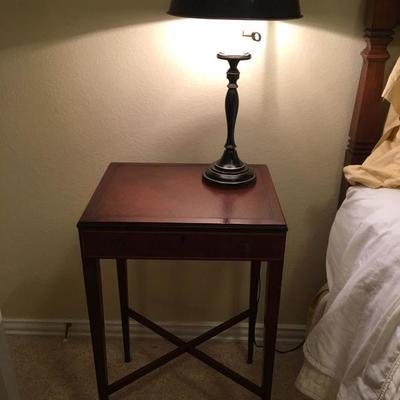 ACCENT LAMP ON LEATHER INSET TABLE