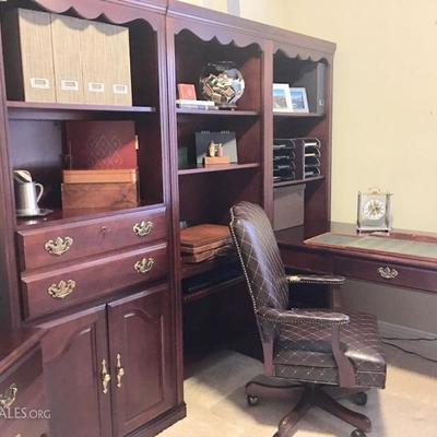 NICE HOME OFFICE DESK W/3-BOOKCASE & STORAGE UNITS                                                                                   FAUX...
