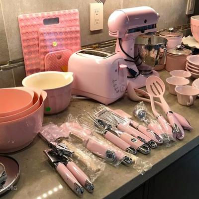 PINK! Kitchen Goodies