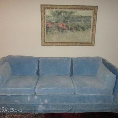 PLUSH VINTAGE SOFA