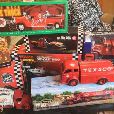 Texaco diecast trucks & cars in box