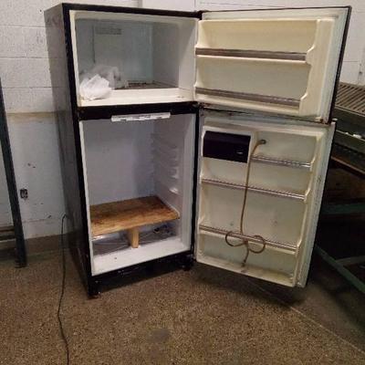 refrigerator converted to kegerator