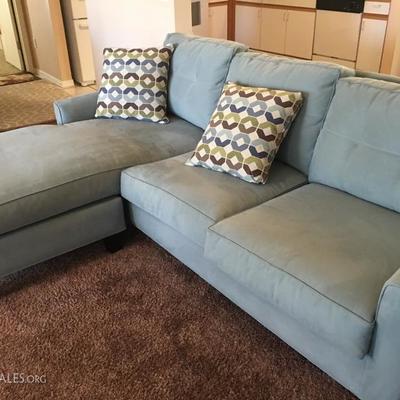 Cindy Crawford Sofa reduced to $500