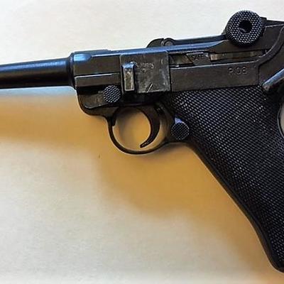 1940s Nambu 8mm pistol (Japan)