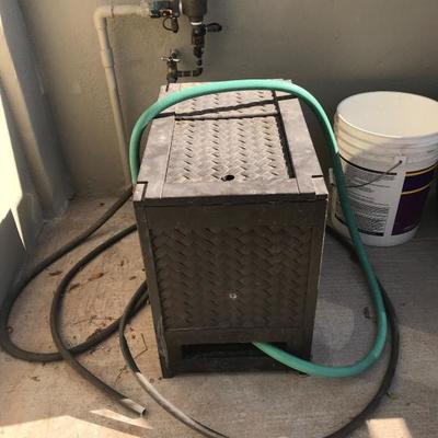 AUTOMATICE HOSE CONTAINER