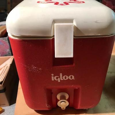 Igloo Cooler.