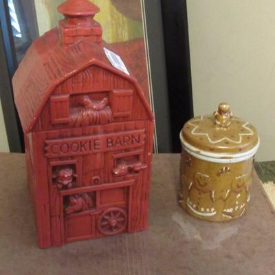 Lot of 2 Cookie Jars - 