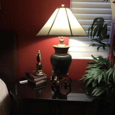 Side table lamp in master bedroom 