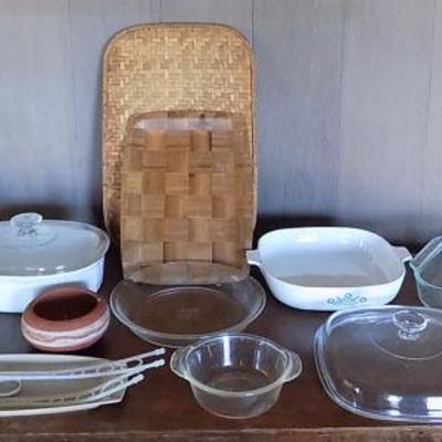 EBC040 Pyrex, Corning Ware and More!
