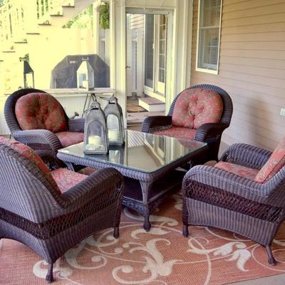 All-weather wicker table and 4 chairs