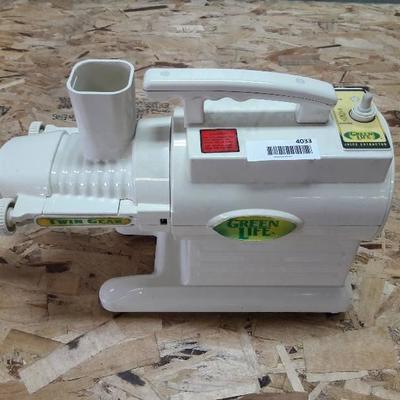 Green Life Juicer w/Accessories