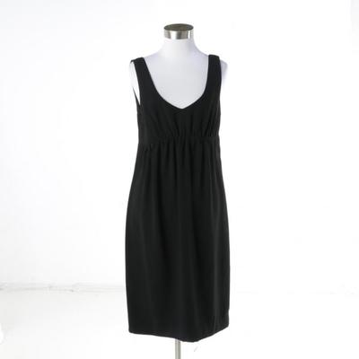 Winter 2013 Trelise Cooper Sample Black Dress   https://www.ebth.com/items/7389340-winter-2013-trelise-cooper-sample-black-dress