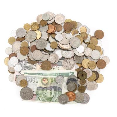 Vintage Foreign Coin and Paper Currency   https://www.ebth.com/items/7397989-vintage-foreign-coin-and-paper-currency