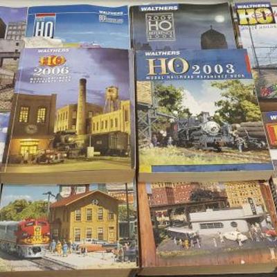 HMT046 Walthers Model Railroad Reference Books & Catalogs
