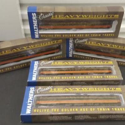 HMT041 Walthers Classic Heavyweights HO Scale Trains in Boxes
