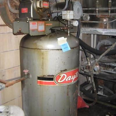 Dayton air compressor